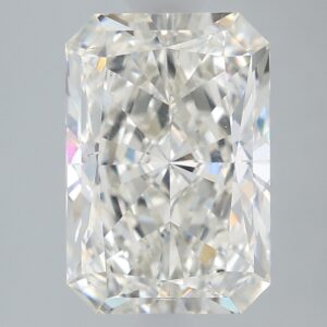 2.15 carat, G colour, VS2 clarity, Radiant shape, Lab Grown Diamond.