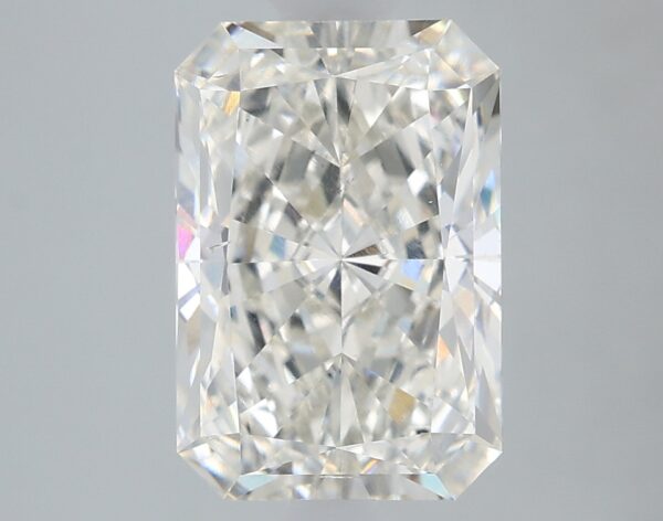 2.15 carat, G colour, VS2 clarity, Radiant shape, Lab Grown Diamond.