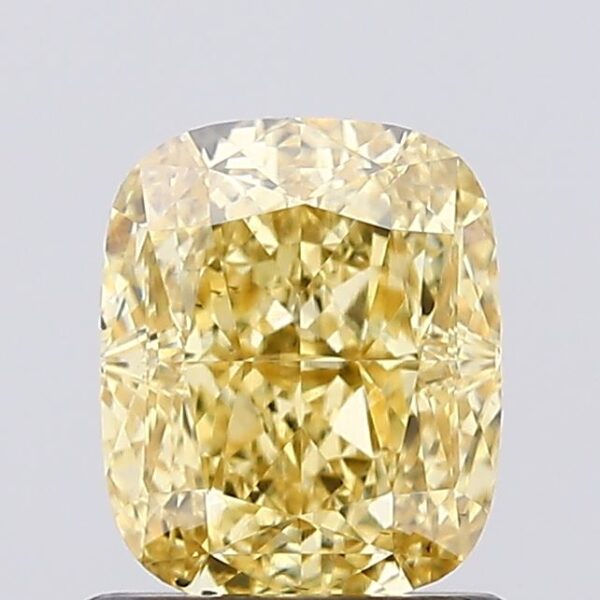 1.13 carat,  colour, VS2 clarity, Cushion shape, Lab Grown Diamond.
