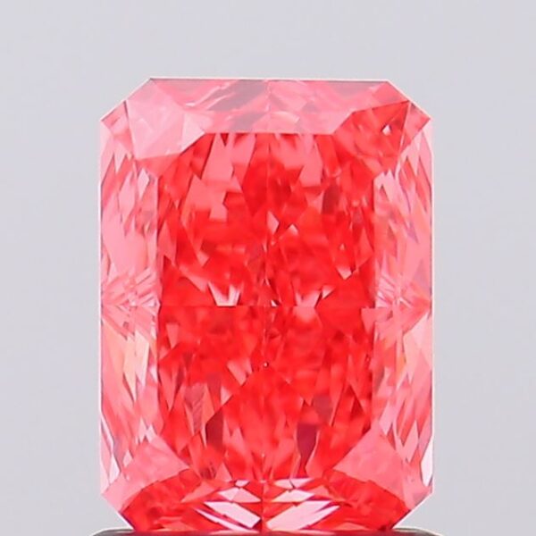1.14 carat,  colour, VS1 clarity, Radiant shape, Lab Grown Diamond.