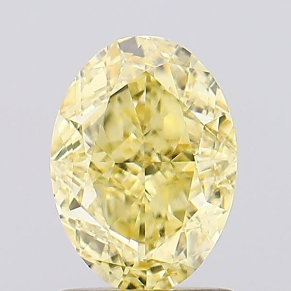 1.57 carat,  colour, VS1 clarity, Oval shape, Lab Grown Diamond.