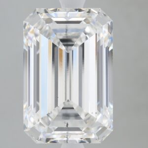 5.39 carat, E colour, VS2 clarity, Emerald shape, Lab Grown Diamond.
