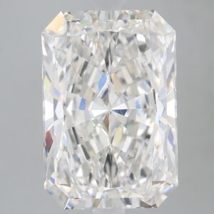 5.32 carat, F colour, VS2 clarity, Radiant shape, Lab Grown Diamond.