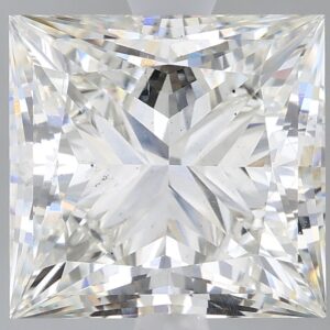 3.43 carat, G colour, VS2 clarity, Princess shape, Lab Grown Diamond.