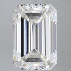 5.33 carat, G colour, VS1 clarity, Emerald shape, Lab Grown Diamond.
