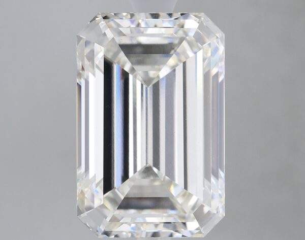 5.33 carat, G colour, VS1 clarity, Emerald shape, Lab Grown Diamond.