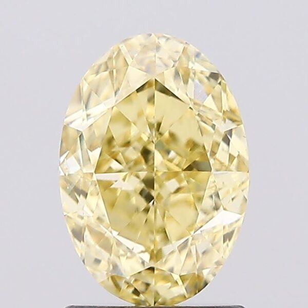 1.56 carat,  colour, VS1 clarity, Oval shape, Lab Grown Diamond.