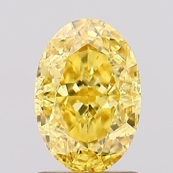1.69 carat,  colour, VS1 clarity, Oval shape, Lab Grown Diamond.
