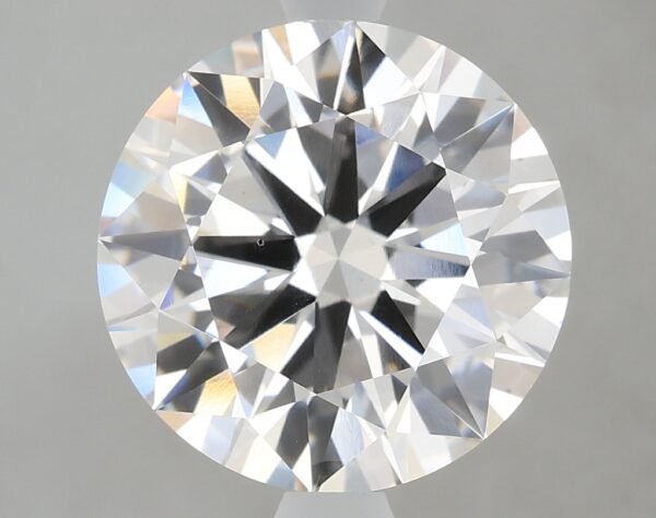 3.29 carat, G colour, VS2 clarity, Round shape, Lab Grown Diamond.
