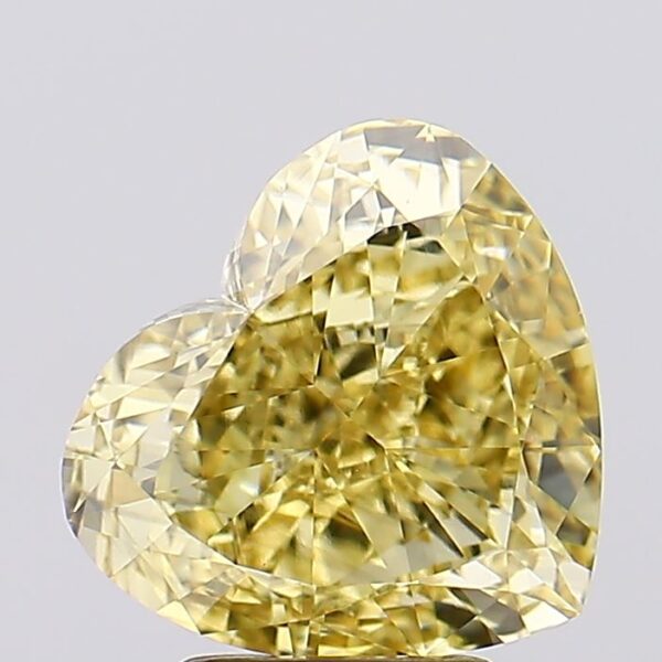 4.14 carat,  colour, VS2 clarity, Heart shape, Lab Grown Diamond.