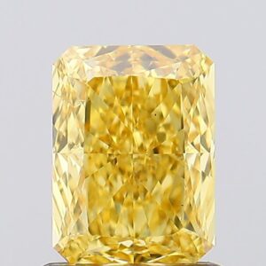 1 carat,  colour, VS2 clarity, Radiant shape, Lab Grown Diamond.