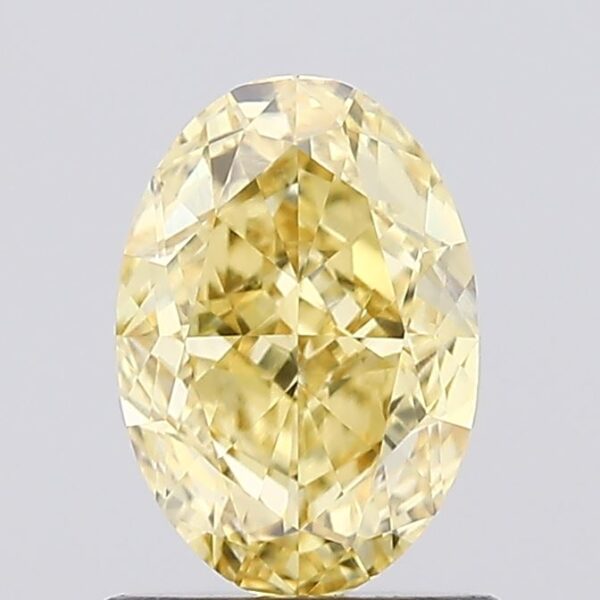 1.08 carat,  colour, VS1 clarity, Oval shape, Lab Grown Diamond.