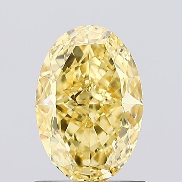 1.08 carat,  colour, VS1 clarity, Oval shape, Lab Grown Diamond.