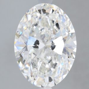 3.4 carat, G colour, VS2 clarity, Oval shape, Lab Grown Diamond.