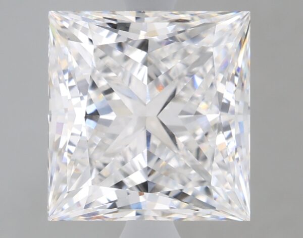 3.68 carat, E colour, VVS2 clarity, Princess shape, Lab Grown Diamond.