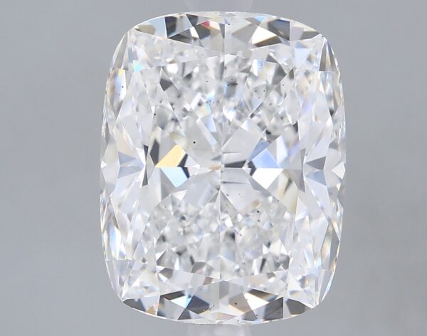 2.74 carat, E colour, VS2 clarity, Cushion shape, Lab Grown Diamond.