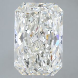 5.56 carat, G colour, VS1 clarity, Radiant shape, Lab Grown Diamond.
