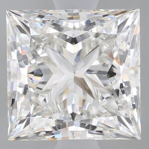 1.7 carat, G colour, VS1 clarity, Princess shape, Lab Grown Diamond.