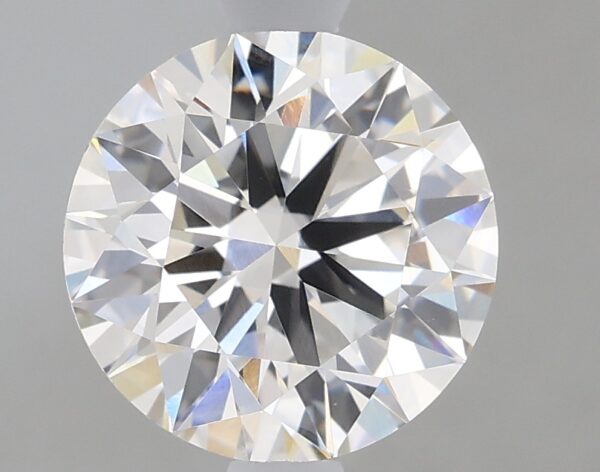 1.67 carat, G colour, VVS2 clarity, Round shape, Lab Grown Diamond.