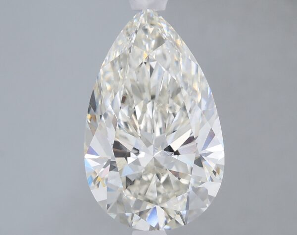 2.76 carat, G colour, VS1 clarity, Pear shape, Lab Grown Diamond.