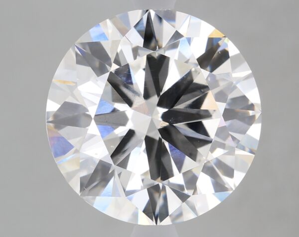 5.09 carat, G colour, VS2 clarity, Round shape, Lab Grown Diamond.