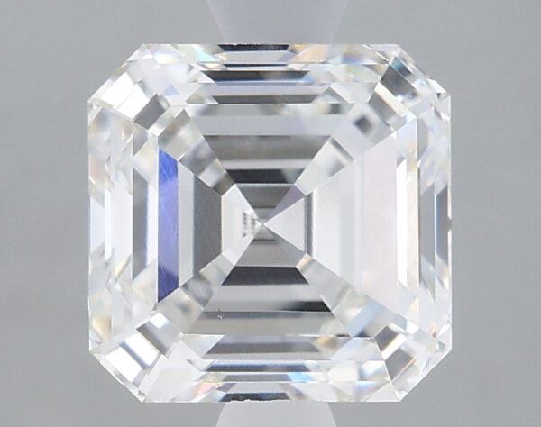 1.65 carat, F colour, VVS2 clarity, Asscher shape, Lab Grown Diamond.