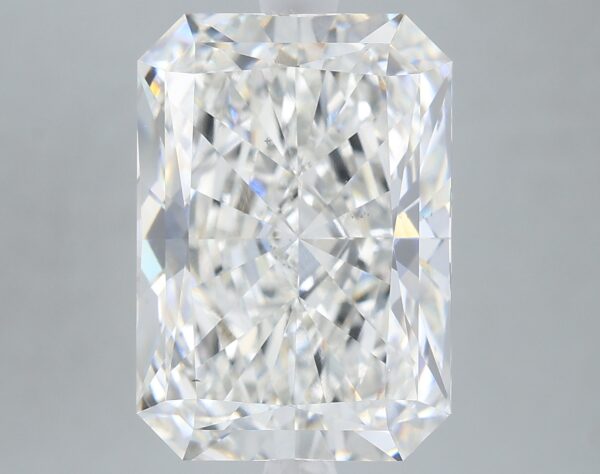 4.91 carat, G colour, VS2 clarity, Radiant shape, Lab Grown Diamond.