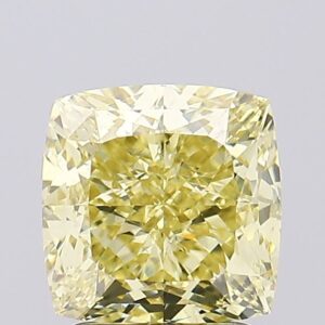 2.61 carat,  colour, VS1 clarity, Cushion shape, Lab Grown Diamond.