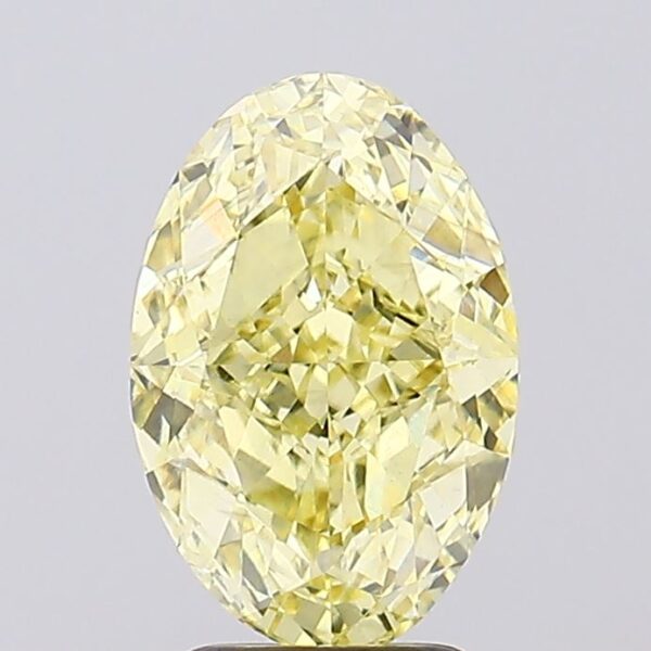 4.13 carat,  colour, VS1 clarity, Oval shape, Lab Grown Diamond.