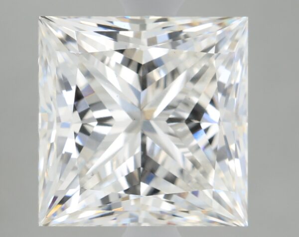 3.39 carat, F colour, VS1 clarity, Princess shape, Lab Grown Diamond.