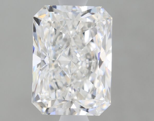 1.72 carat, E colour, VS1 clarity, Radiant shape, Lab Grown Diamond.