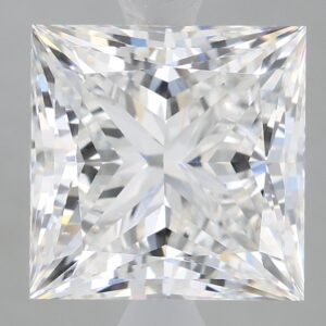 3.34 carat, E colour, VS1 clarity, Princess shape, Lab Grown Diamond.
