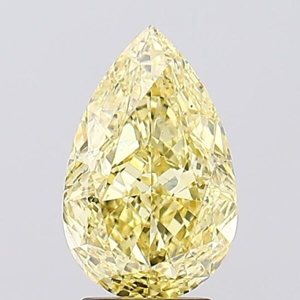 3.51 carat,  colour, VS2 clarity, Pear shape, Lab Grown Diamond.