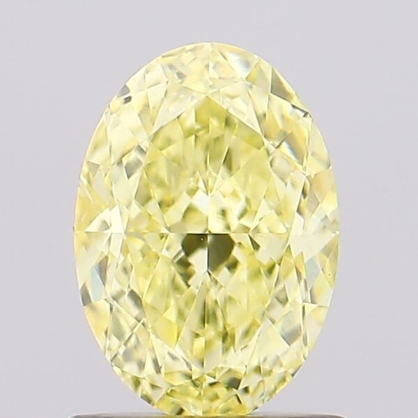 1.18 carat,  colour, VS1 clarity, Oval shape, Lab Grown Diamond.
