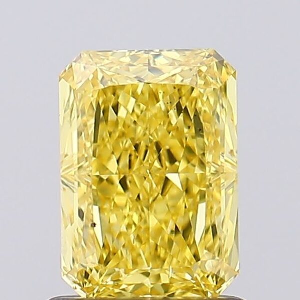 1.01 carat,  colour, VS2 clarity, Radiant shape, Lab Grown Diamond.