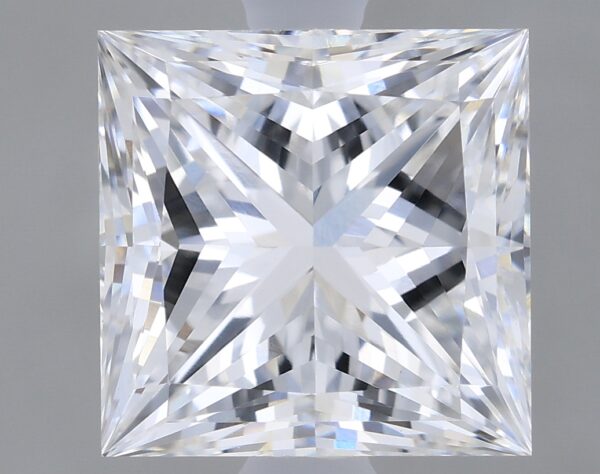 1.7 carat, E colour, VS1 clarity, Princess shape, Lab Grown Diamond.
