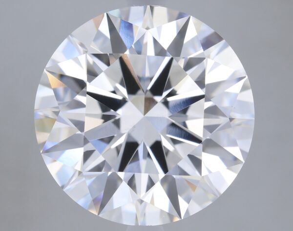 5.13 carat, E colour, VS2 clarity, Round shape, Lab Grown Diamond.