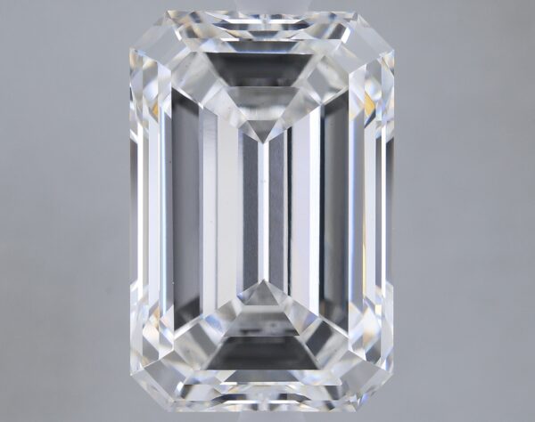 5.08 carat, E colour, VS1 clarity, Emerald shape, Lab Grown Diamond.