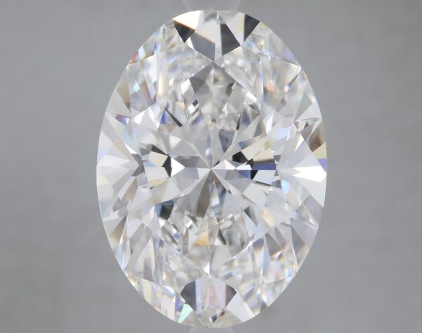 4.53 carat, F colour, VS2 clarity, Oval shape, Lab Grown Diamond.