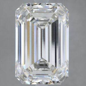 7.61 carat, G colour, VS2 clarity, Emerald shape, Lab Grown Diamond.