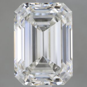 4.05 carat, F colour, VS1 clarity, Emerald shape, Lab Grown Diamond.