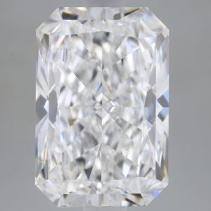 2.51 carat, E colour, VS1 clarity, Radiant shape, Lab Grown Diamond.