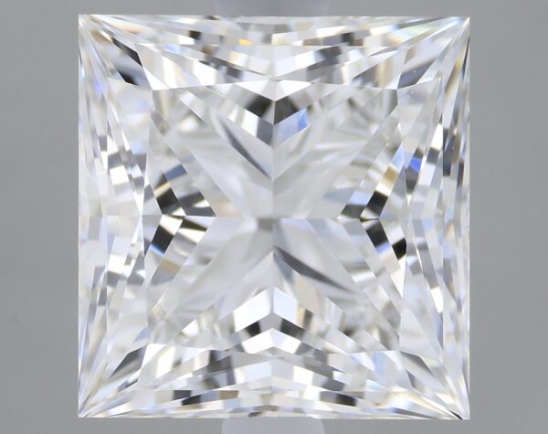 2.03 carat, E colour, VVS2 clarity, Princess shape, Lab Grown Diamond.