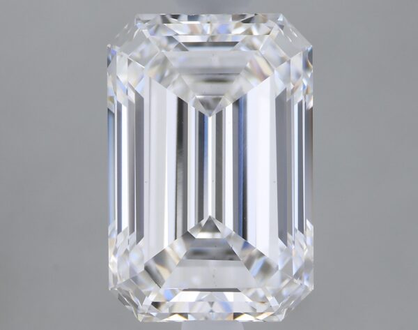 2.02 carat, D colour, VS1 clarity, Emerald shape, Lab Grown Diamond.