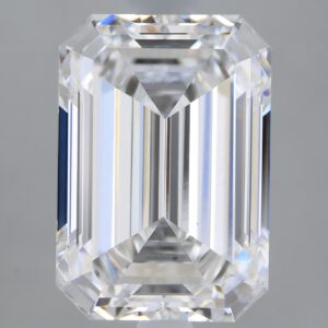 2.58 carat, D colour, VS1 clarity, Emerald shape, Lab Grown Diamond.