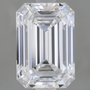 2.1 carat, E colour, VS1 clarity, Emerald shape, Lab Grown Diamond.