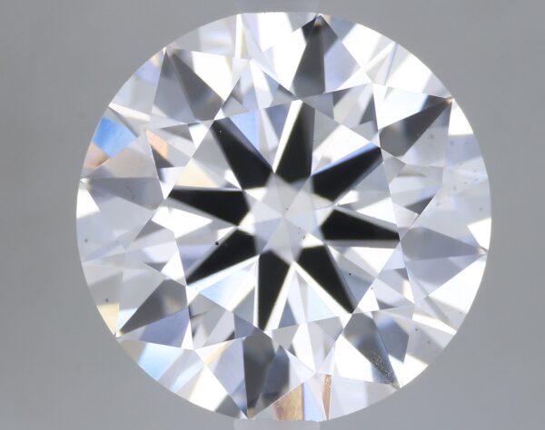 3.57 carat, F colour, VS2 clarity, Round shape, Lab Grown Diamond.