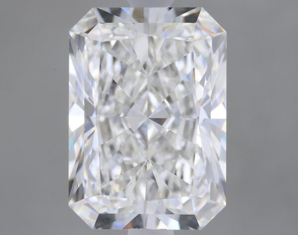 3.56 carat, E colour, VS1 clarity, Radiant shape, Lab Grown Diamond.