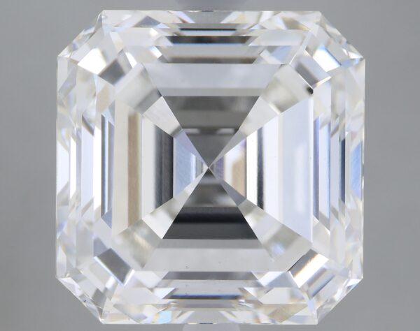 5.09 carat, F colour, VS1 clarity, Asscher shape, Lab Grown Diamond.