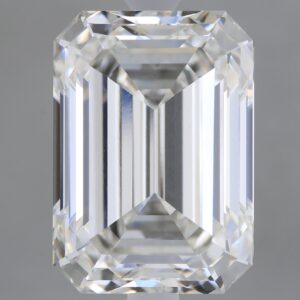 5.61 carat, G colour, VS2 clarity, Emerald shape, Lab Grown Diamond.